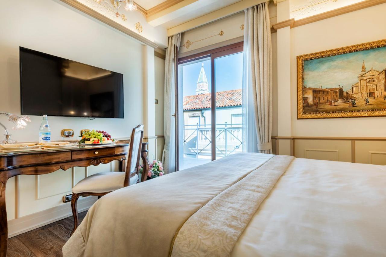 Executive Double Room with Terrace