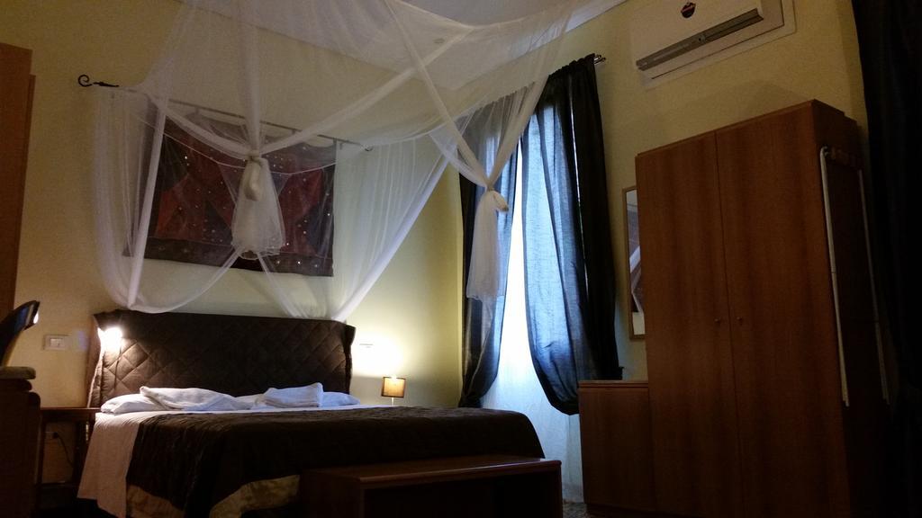 Economy Quadruple Room