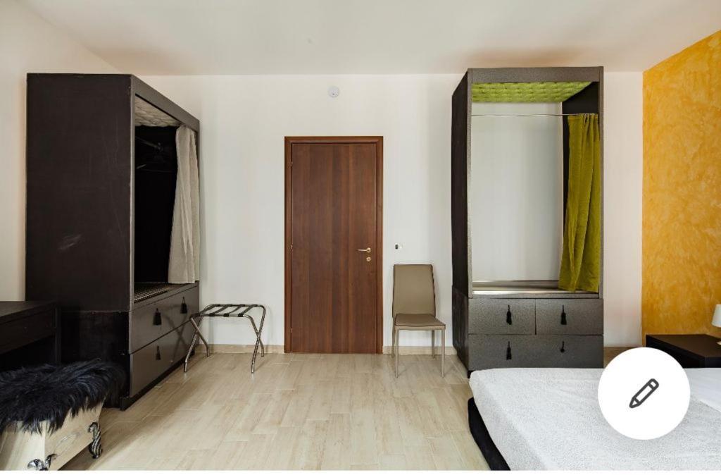 Triple Room with Private External Bathroom