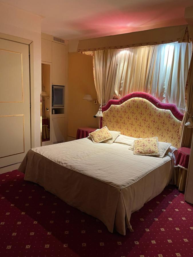 Comfort Double or Twin Room