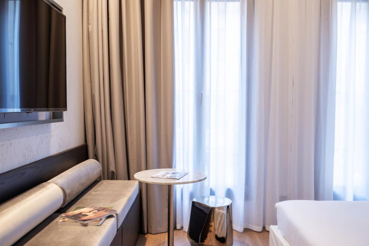 Double Room (Annex)