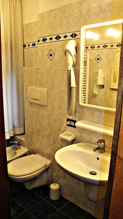 Two-Bedroom Apartment (5 Adults)