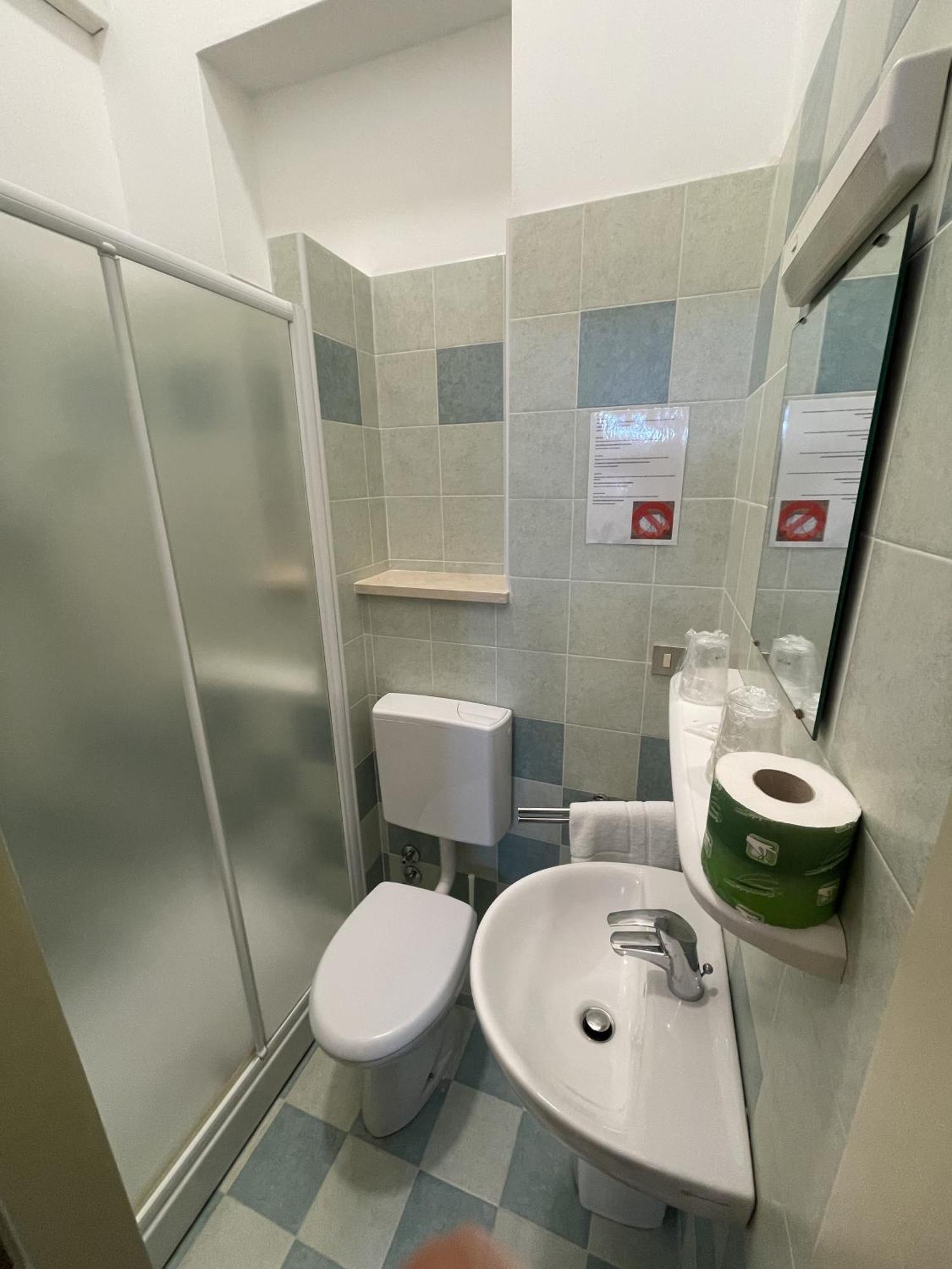 Standard Triple Room Canal View