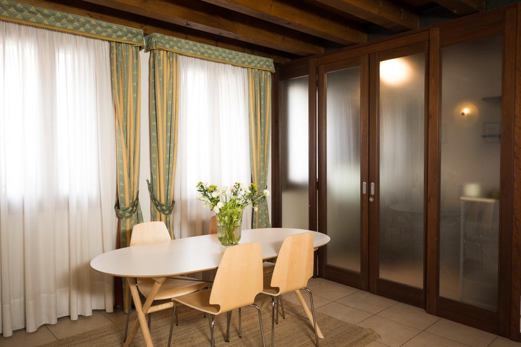 Standard Double Suite