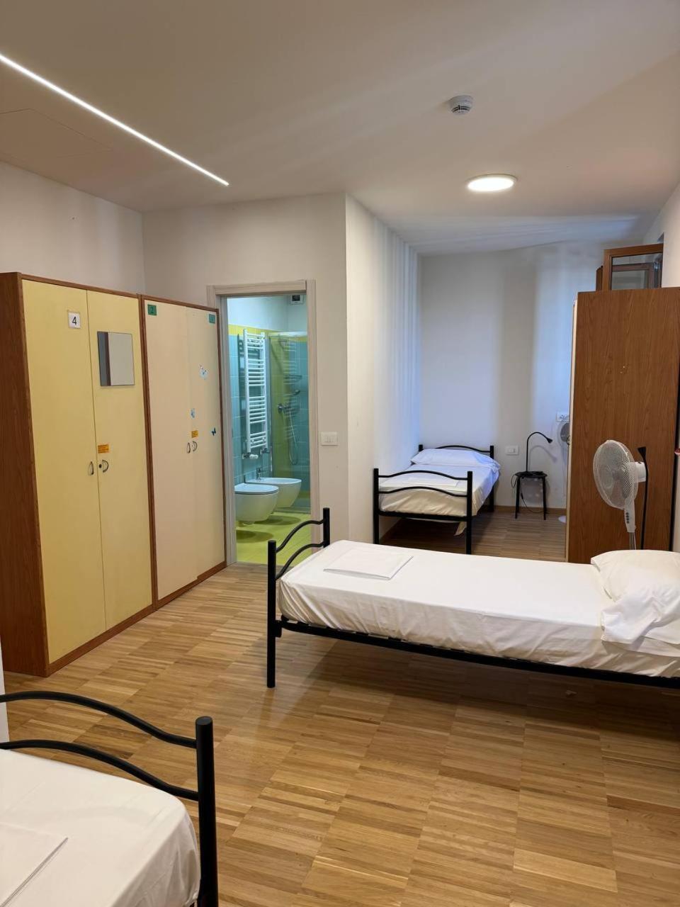 Triple Room with Private Bathroom
