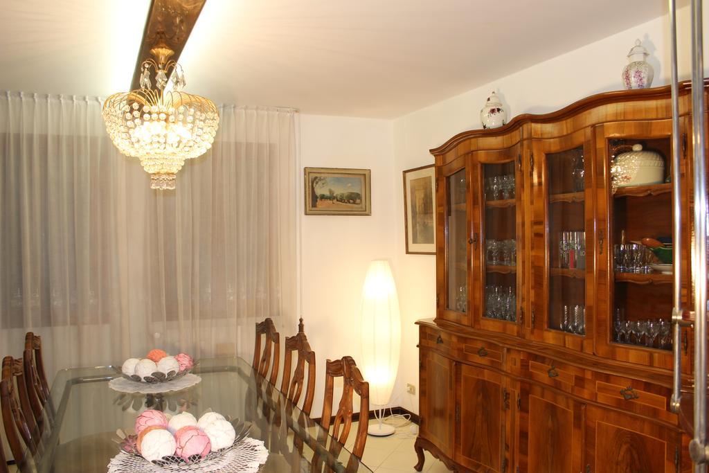 Apartment Terrace,367330927:JPEG