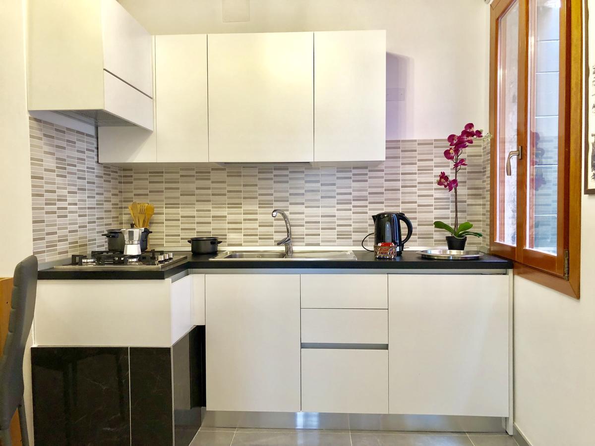 Junior Suite Kitchenette