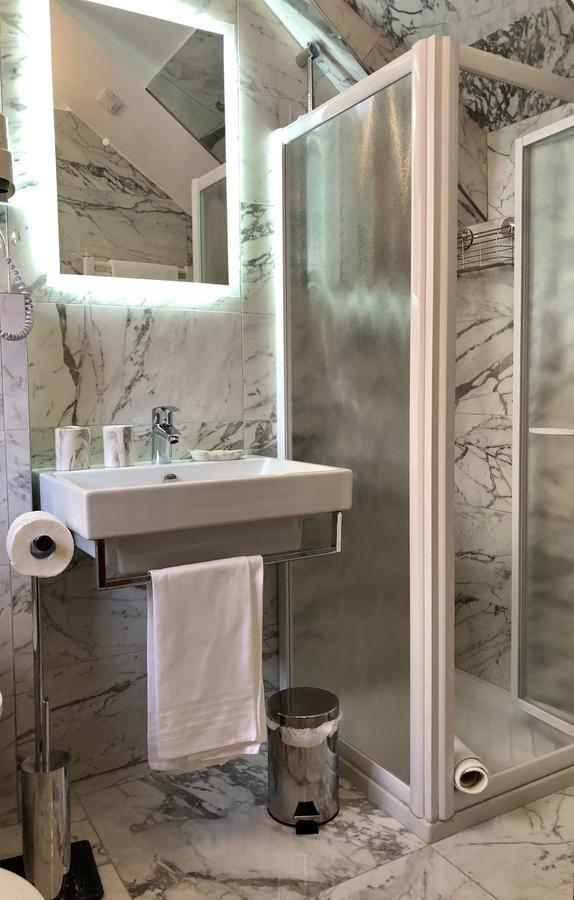 Junior Suite Kitchenette