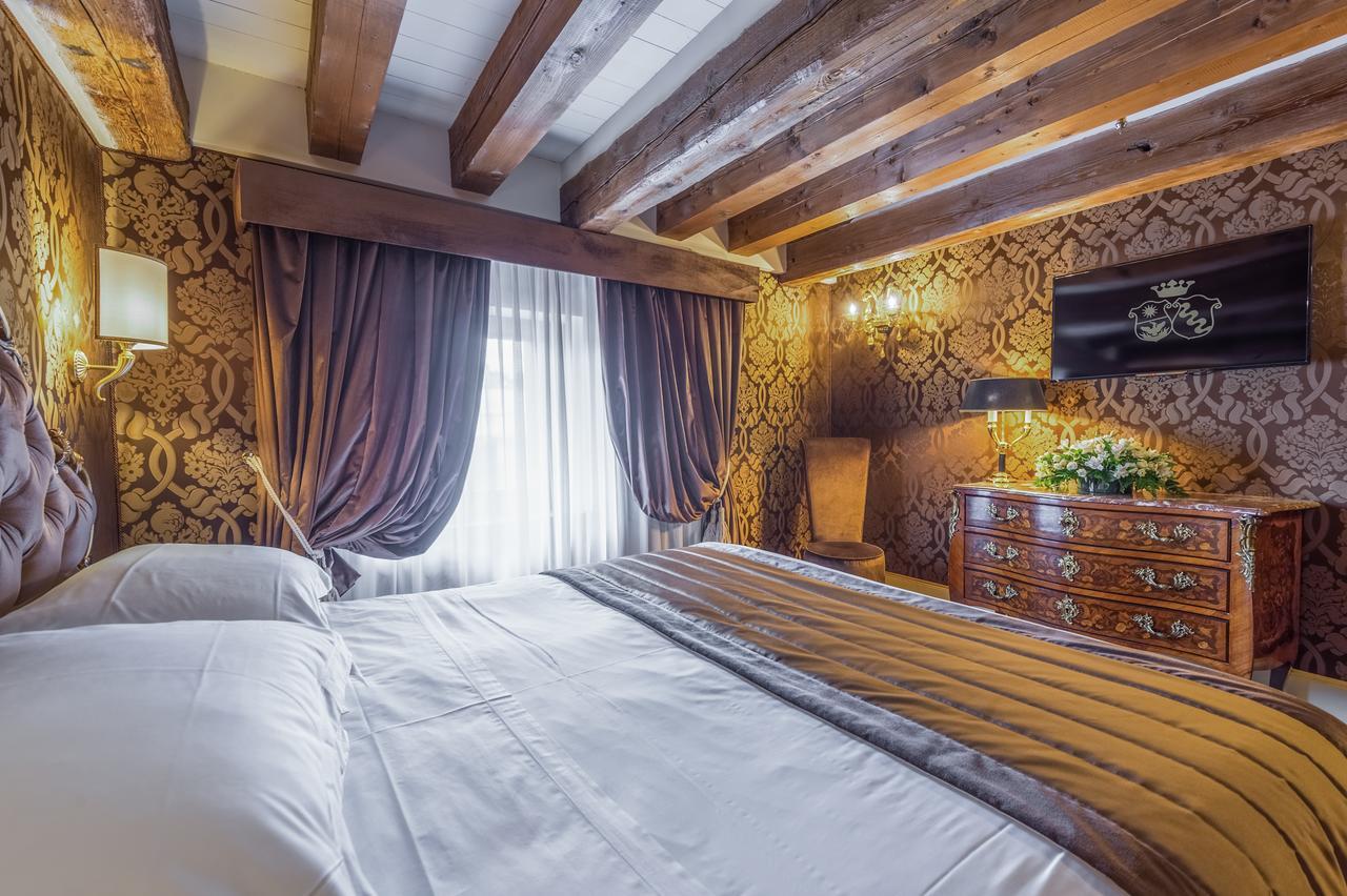 Standard Double or Twin Room,665175063:JPEG
