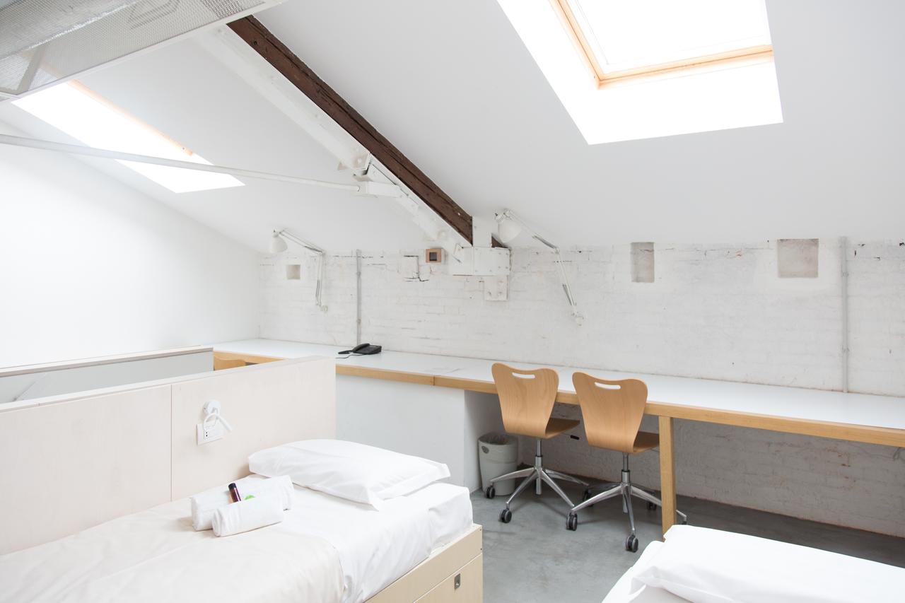 Studio - Split Level