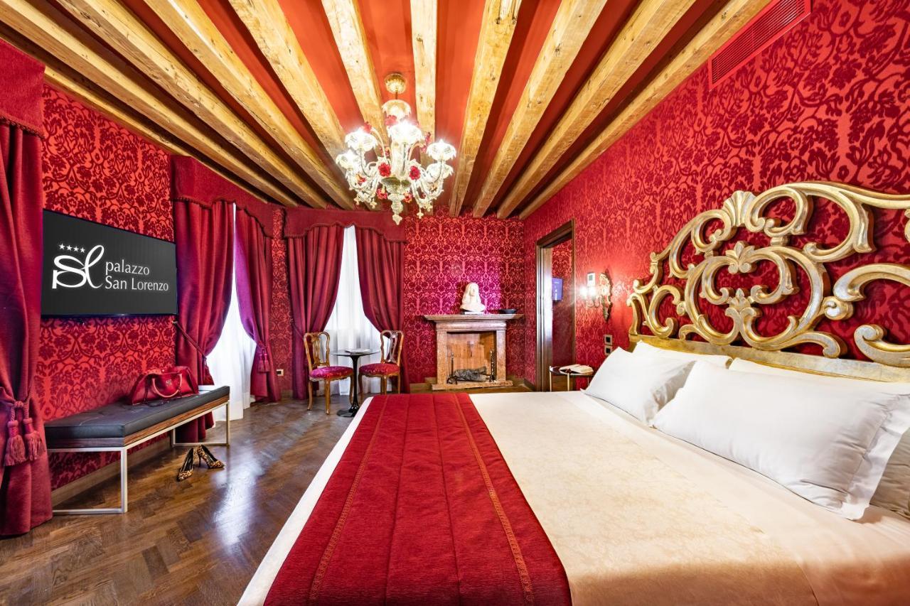 Junior Suite with Canal View