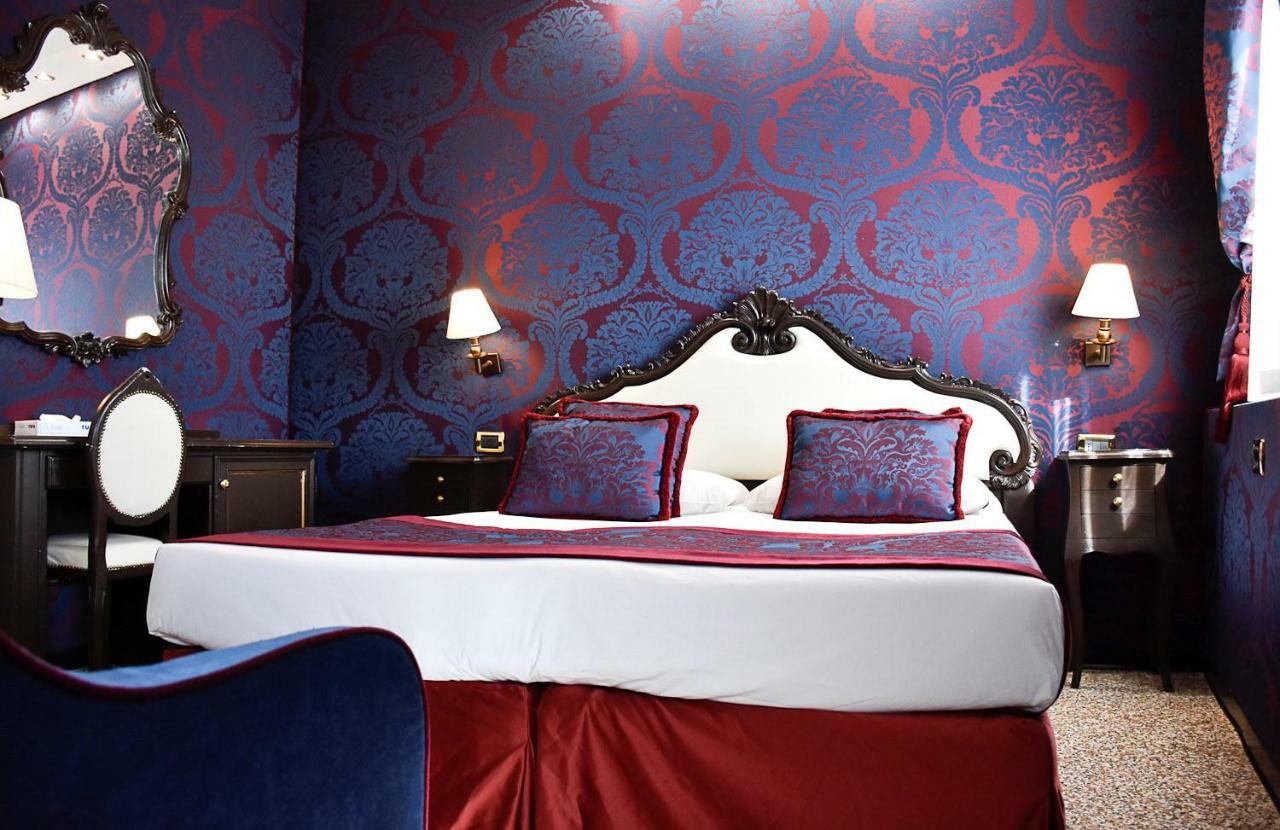 Double Room,1679570775:JPEG