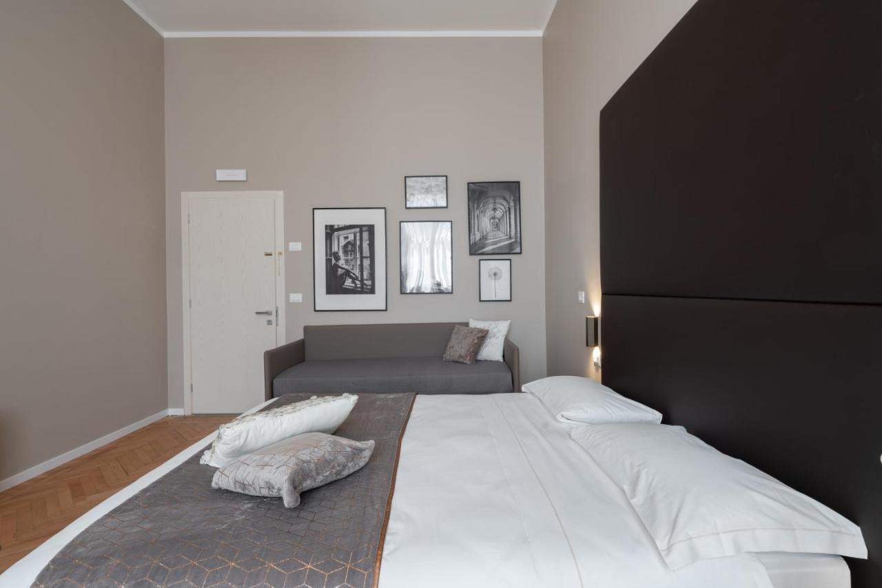 Junior Suite with Balcony