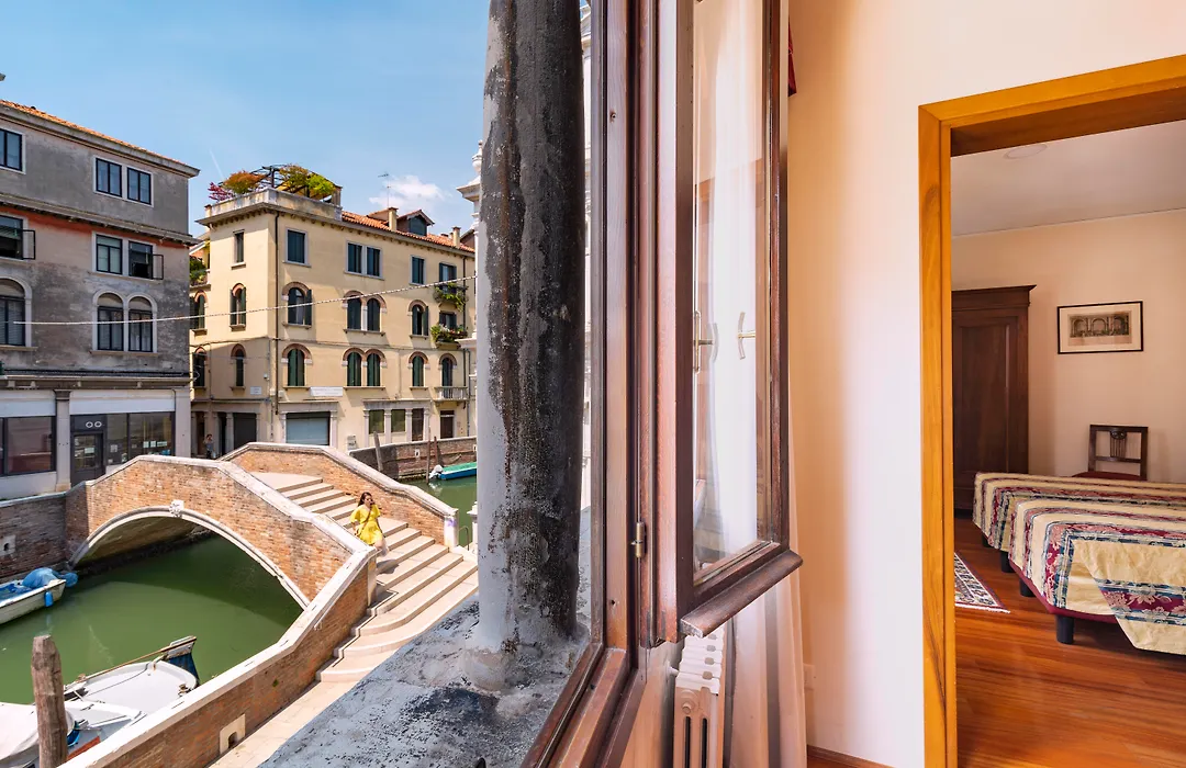 Palazzo Schiavoni Residenza D'Epoca & Suite-Apartments-1
