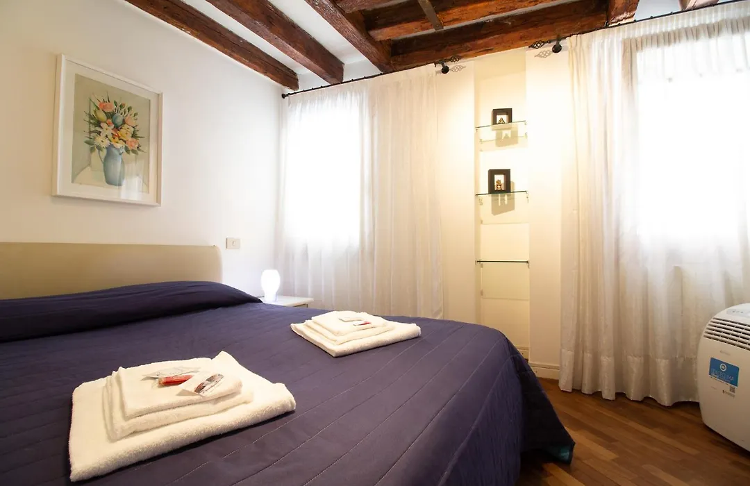 Veneziacentopercento Rooms-1