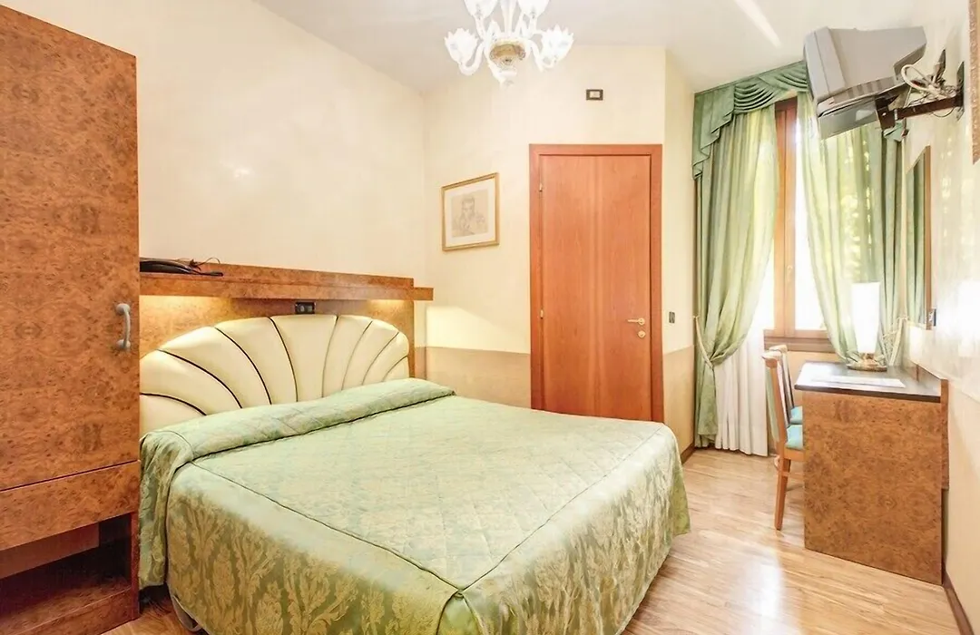 Atlantide Hotel-1