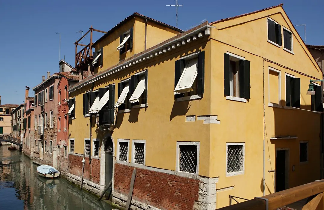 B&B Al Palazzetto-1