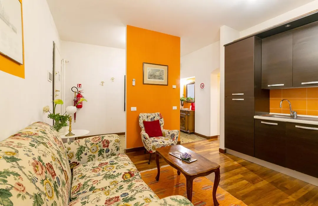 Grimaldi Apartments Cannaregio-1