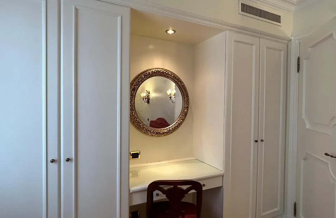 Torre Dell'Orologio Signature Residence-1