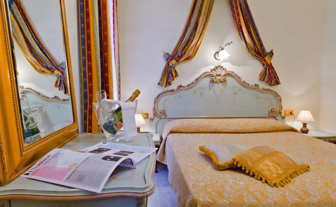 Hotel Henry-1