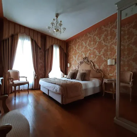 Murano Palace-2