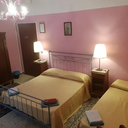 Fiabe Venice Rooms-2