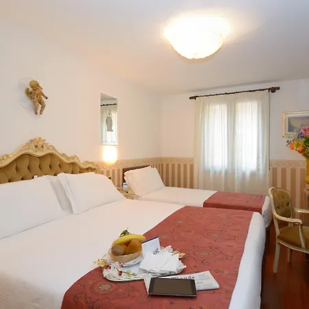 Unahotels Ala Venezia-Adults 16-2
