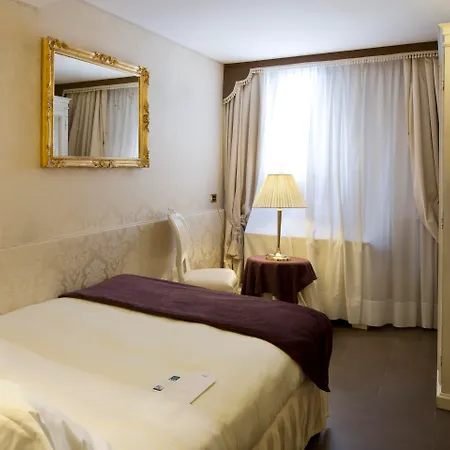 Maison Venezia | Una Esperienze-3