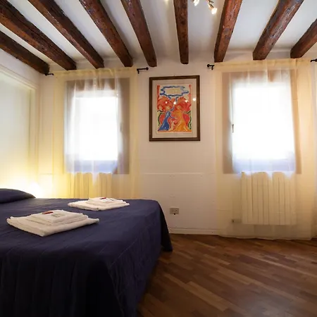 Veneziacentopercento Rooms-2