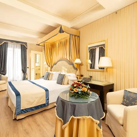 Hotel A La Commedia-3