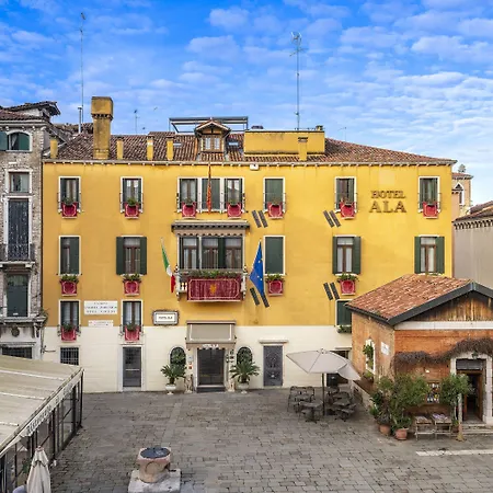 Unahotels Ala Venezia-Adults 16-3
