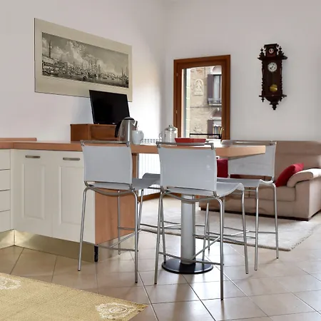 Al Portico Guest House-2