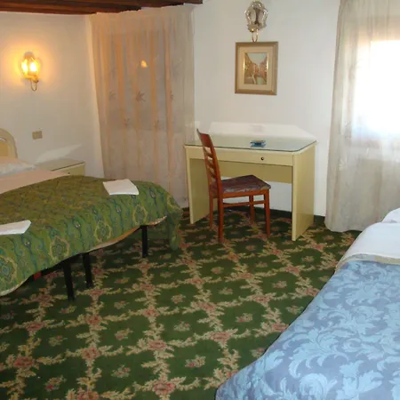 Hotel Casa Linger-2