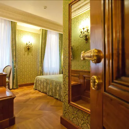 Palazzina Veneziana-2