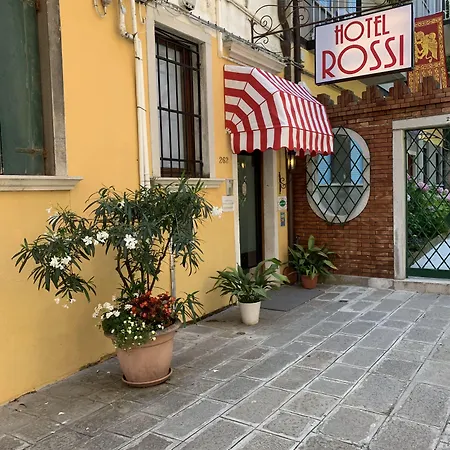 Hotel Rossi-2