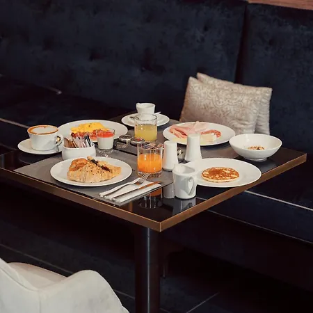 The Venice Times Hotel, Vignette Collection By Ihg-3