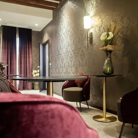 Alle Guglie Boutique Hotel-2