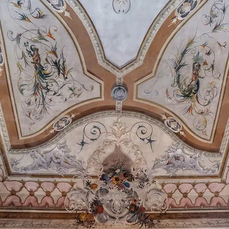 Palazzo Vendramin Costa-3